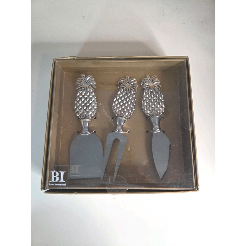 Cheese‎ Knife Set 3-piece Boston Warehouse Metal Pineapple Knife Fork NEW